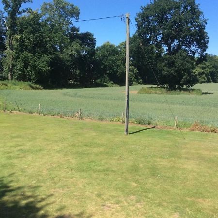 Woodland View - A Place To Escape Appartement Swynnerton Buitenkant foto